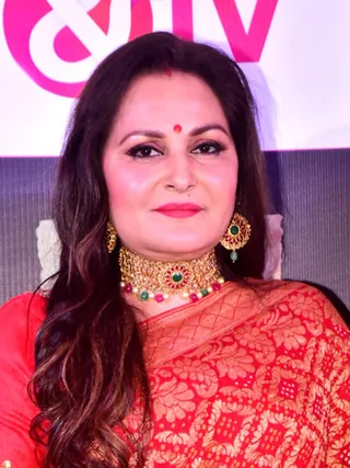 ఒక టీవీ ధారావాహిక ప్రారంభోత్సవంలో జయప్రద