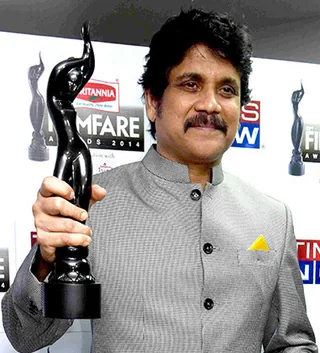 62వ ఫిల్మ్‌ఫేర్ సౌత్ పురస్కారాల వేడుకలో అక్కినేని నాగార్జున